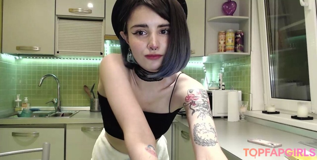 Nacktes geleaktes OnlyFans-Foto von Loona #911