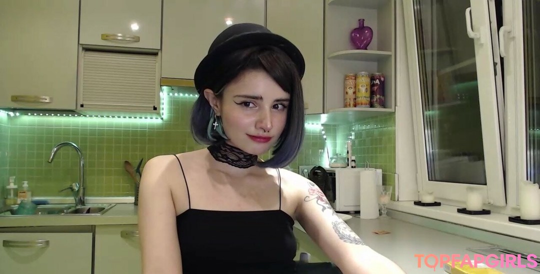 Nacktes geleaktes OnlyFans-Foto von Loona #991