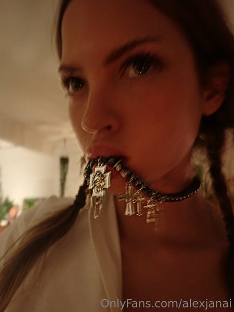 Nacktes geleaktes OnlyFans-Foto von Alex Janai