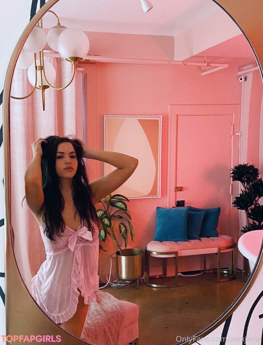 Nacktes geleaktes OnlyFans-Foto von Alex Janai #8