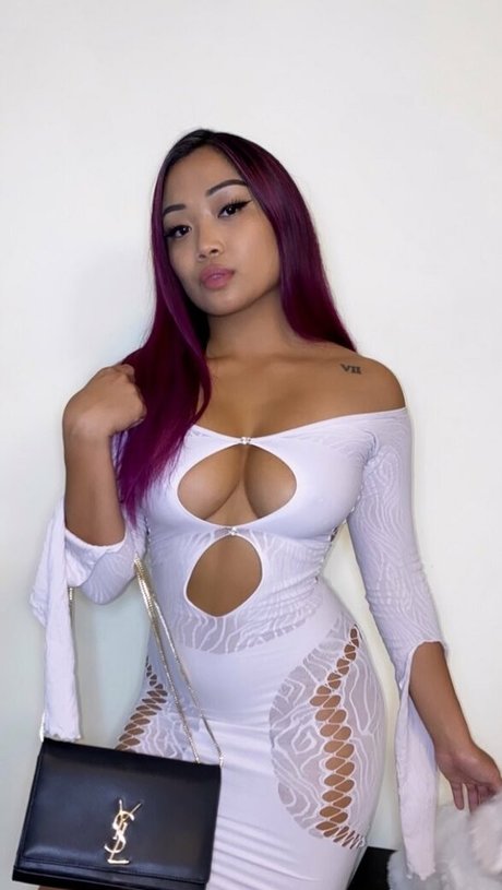 Nacktes geleaktes OnlyFans-Foto von Suki