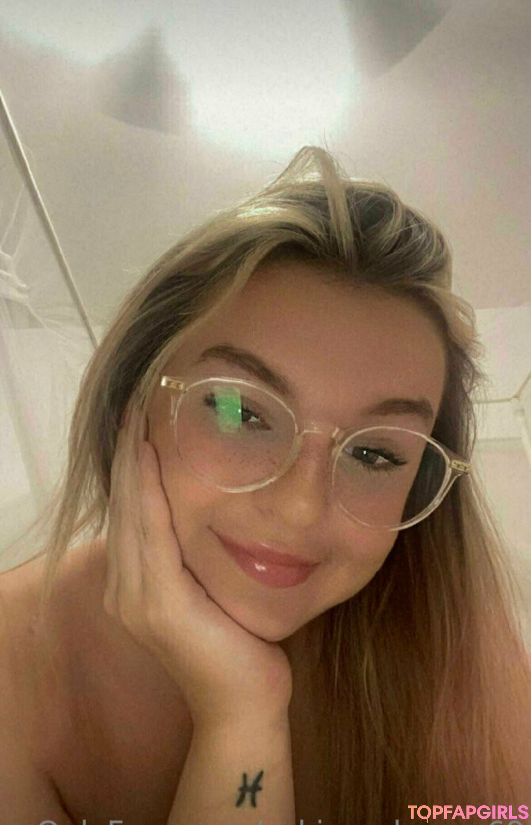 Nacktes geleaktes OnlyFans-Foto von Suki #993