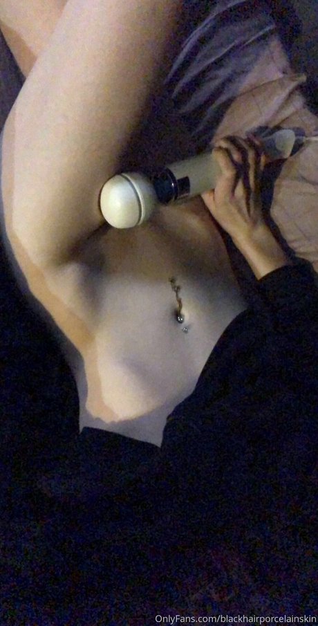 Nacktes geleaktes OnlyFans-Foto von Dallee