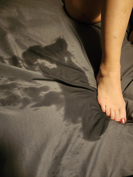 Nacktes geleaktes OnlyFans-Foto von Cuntrycutie01