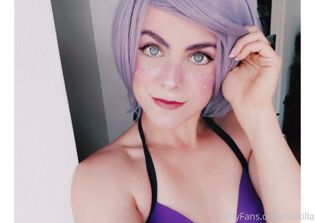Nacktes geleaktes OnlyFans-Foto von Lilukilla