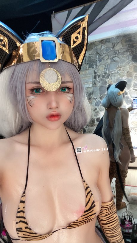 Nacktes geleaktes OnlyFans-Foto von Code 369