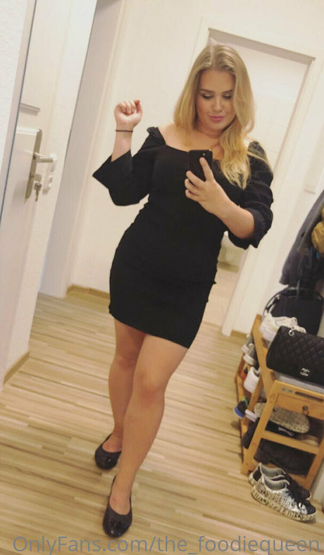 Nacktes geleaktes OnlyFans-Foto von Thefoodiequeen