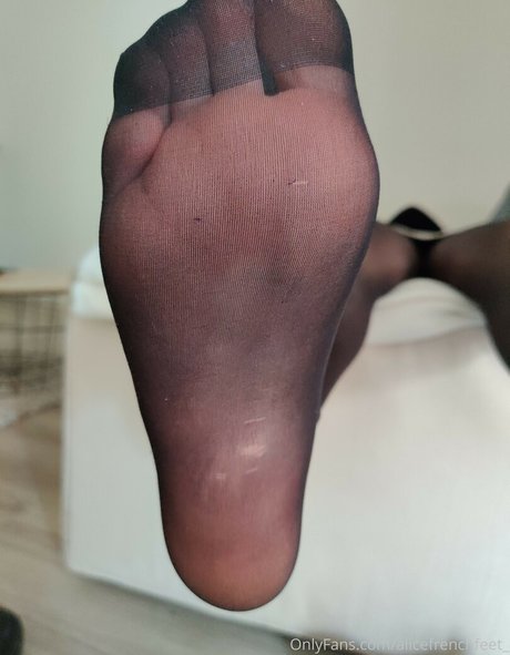 Alicefrenchfeet