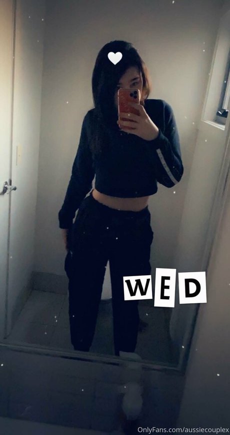 Nacktes geleaktes OnlyFans-Foto von Uncutsextapes