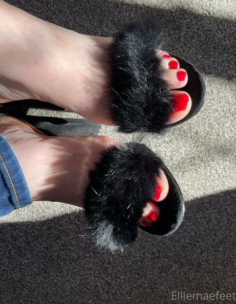 Elliemaesfeet