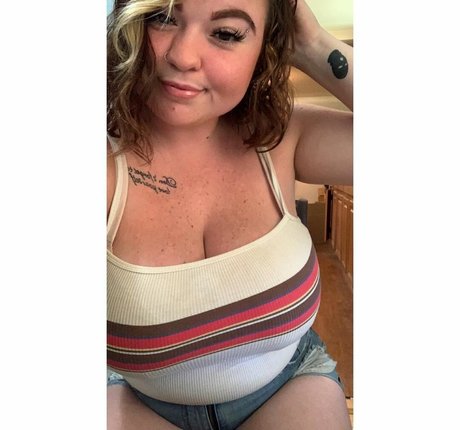 Nacktes geleaktes OnlyFans-Foto von Southernprincess850