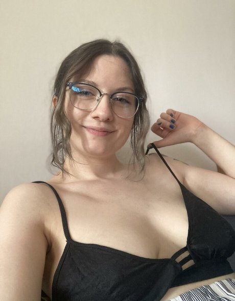 Nacktes geleaktes OnlyFans-Foto von Lunafern
