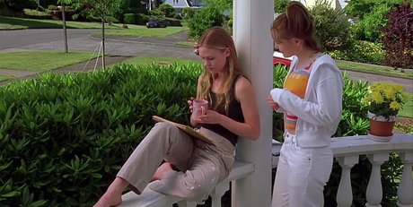 Julia Stiles