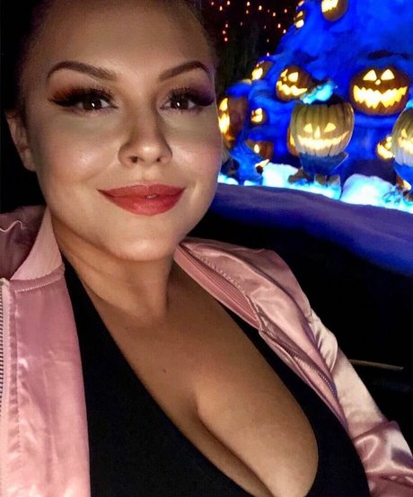 Nacktes geleaktes OnlyFans-Foto von Gia Blaze