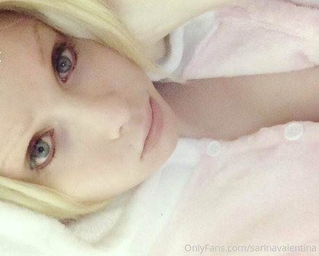 Nacktes geleaktes OnlyFans-Foto von Sarinavalentina