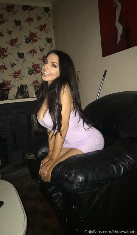 Nacktes geleaktes OnlyFans-Foto von Chloesalpats