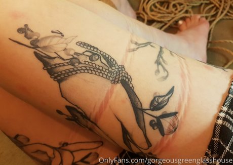 Nacktes geleaktes OnlyFans-Foto von Katietieskitty