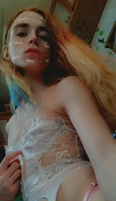 Nacktes geleaktes OnlyFans-Foto von Cyanideriver