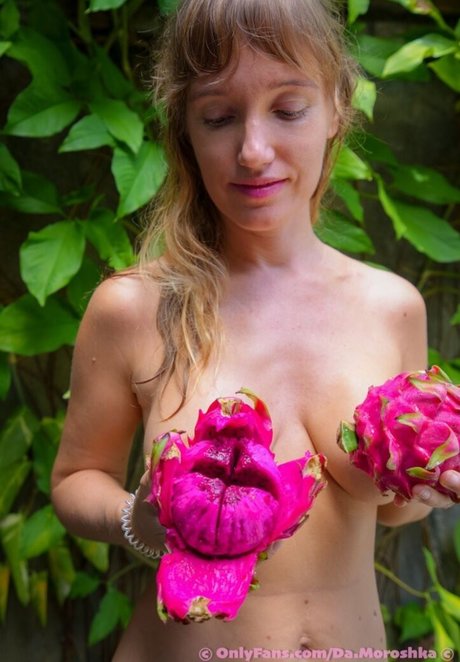 Nacktes geleaktes OnlyFans-Foto von Katrina Moroshka