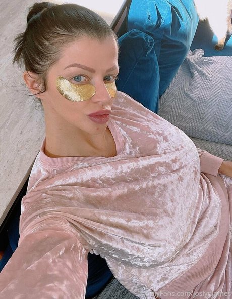 Nacktes geleaktes OnlyFans-Foto von Joslynjames
