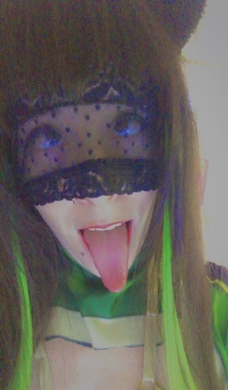 Nacktes geleaktes OnlyFans-Foto von Daddyslittlegirl01