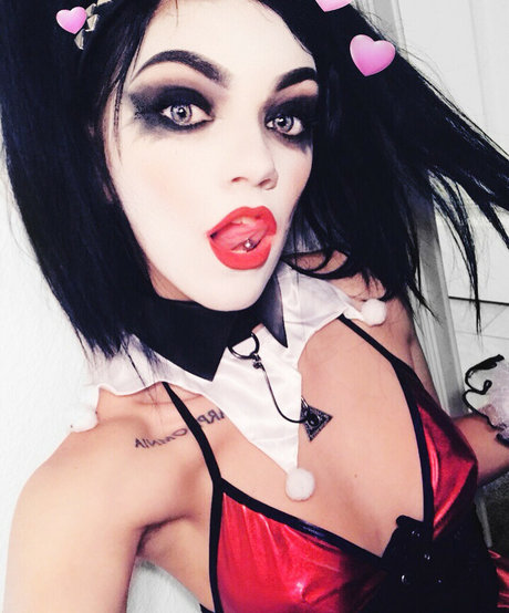 Nacktes geleaktes OnlyFans-Foto von Gianna Frankenstein