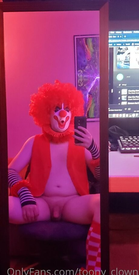 Nacktes geleaktes OnlyFans-Foto von Toonyclown