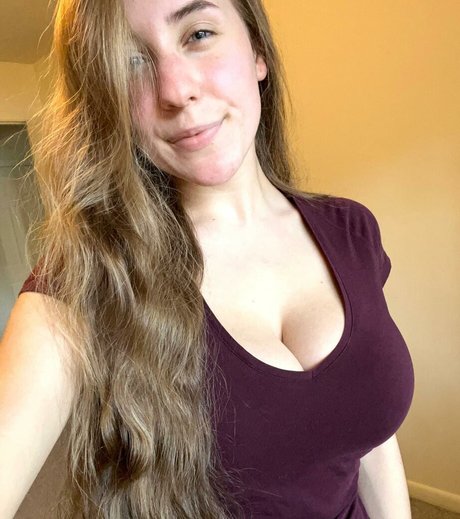 Nacktes geleaktes OnlyFans-Foto von Casey The Gamer