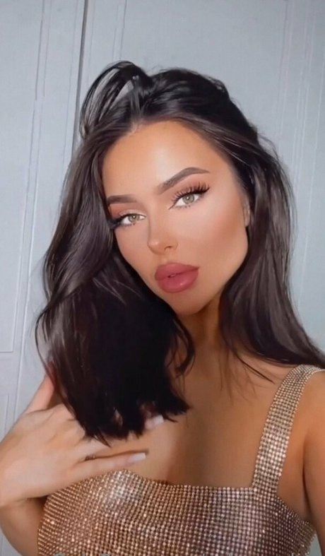 Nacktes geleaktes OnlyFans-Foto von Sophie Ruby Blake