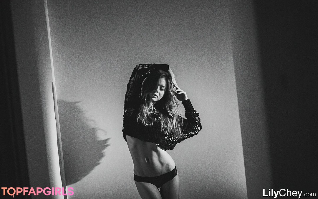 Nacktes geleaktes OnlyFans-Foto von Guerlain #407 Nacktes geleaktes OnlyFans-Foto von Guerlain #407