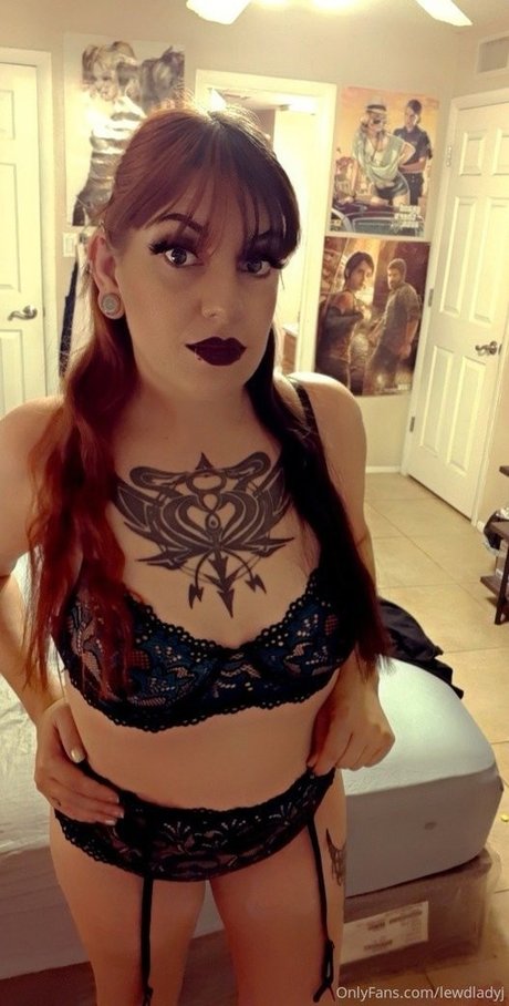 Nacktes geleaktes OnlyFans-Foto von Lewdladyj