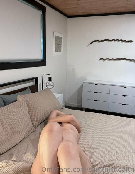 Nacktes geleaktes OnlyFans-Foto von Slimthichealth