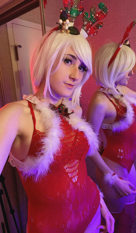 Mangoloo Cosplay