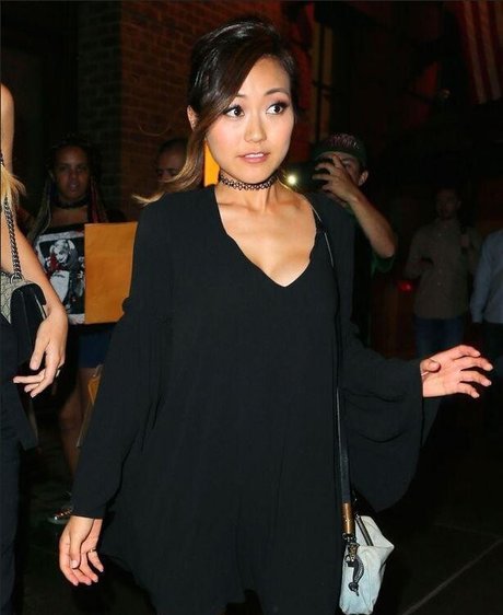 Nacktes geleaktes OnlyFans-Foto von Karen Fukuhara