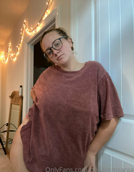 Nacktes geleaktes OnlyFans-Foto von Onlyfromsaraa