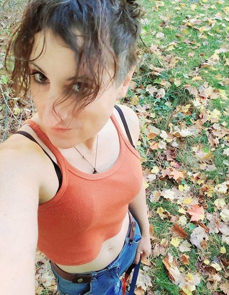 Nacktes geleaktes OnlyFans-Foto von Ladymoonbeam