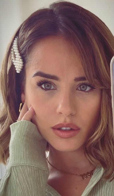 Nacktes geleaktes OnlyFans-Foto von Georgia May Foote