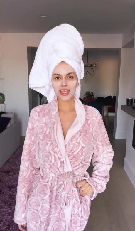 Nacktes geleaktes OnlyFans-Foto von Victoria Justice