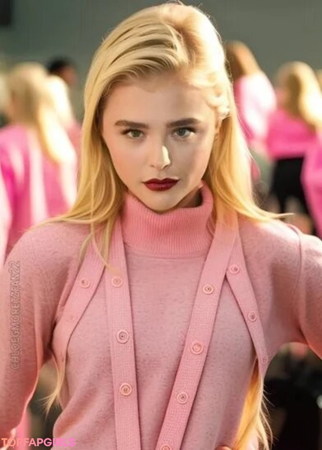 Nacktes geleaktes OnlyFans-Foto von Chloe Grace Moretz #1045