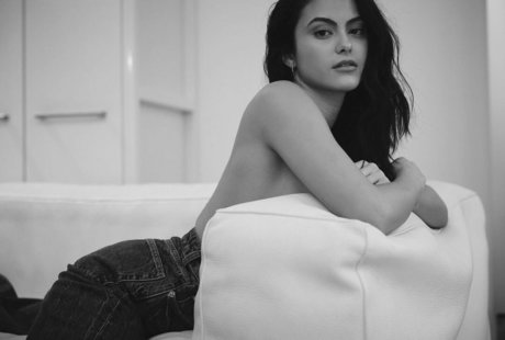 Nacktes geleaktes OnlyFans-Foto von Camila Mendes