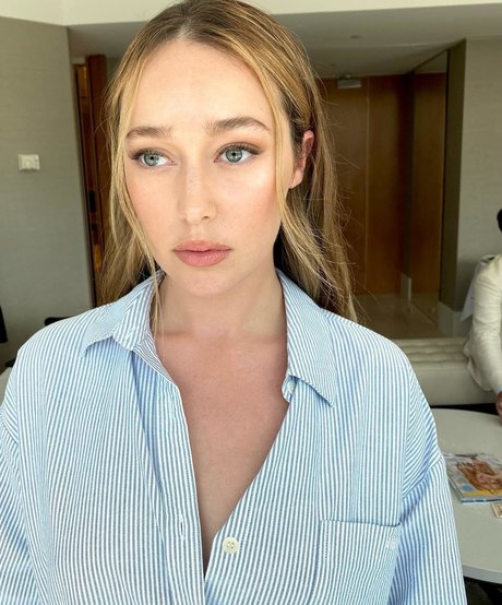 Alycia Debnam Carey