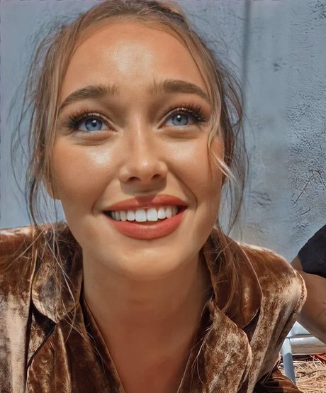 Alycia Debnam Carey