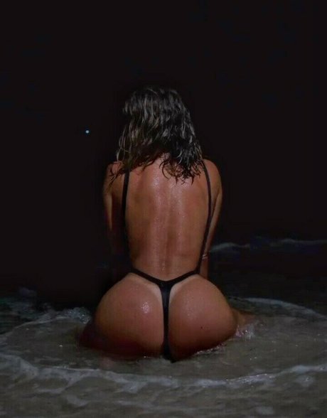 Nacktes geleaktes OnlyFans-Foto von Casi Davis