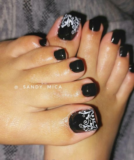 Nacktes geleaktes OnlyFans-Foto von Sandysmallfeet