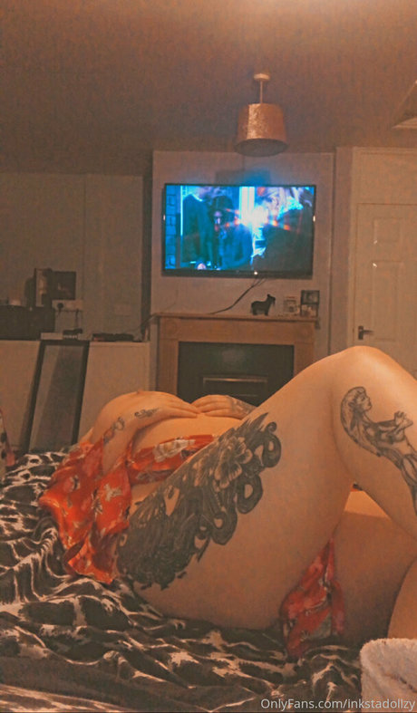 Nacktes geleaktes OnlyFans-Foto von Welshbarbiedolly