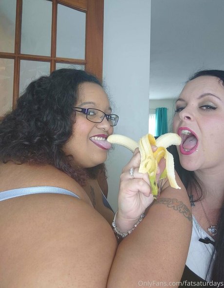 Nacktes geleaktes OnlyFans-Foto von Fatsaturdays