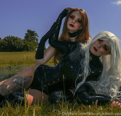 Neku.on.a.leash.ppv