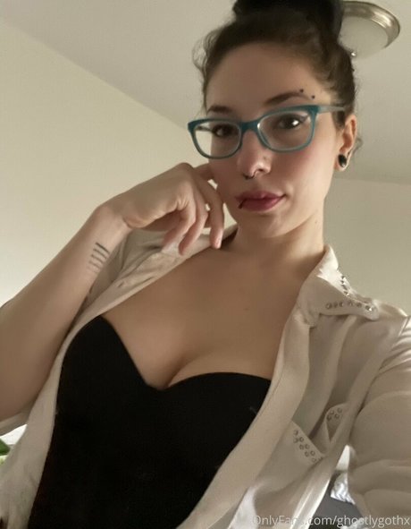 Ghostlygothx