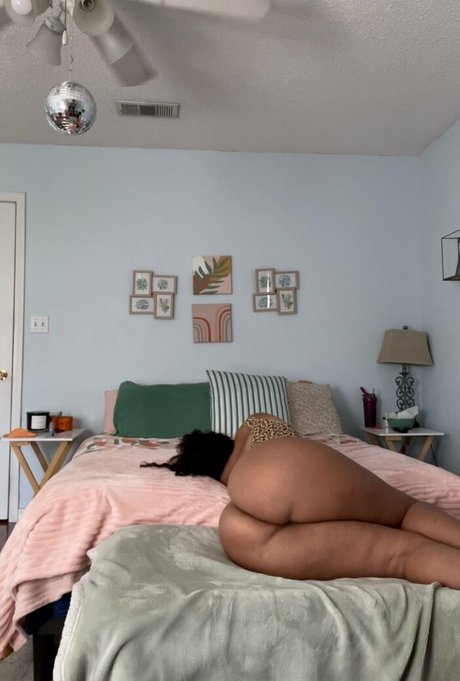 Nacktes geleaktes OnlyFans-Foto von Kittymaryjane