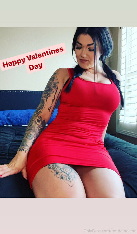 Nacktes geleaktes OnlyFans-Foto von Tattedbaddie69